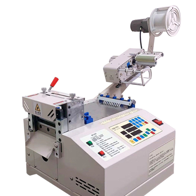 Energy-efficient automatic webbing angle cutting machine during industrial production