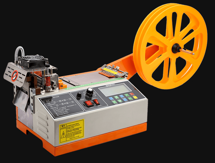 Automatic webbing angle cutting machine cutting textile materials