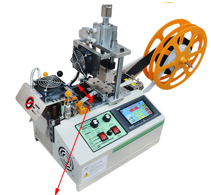 Automatic conveyor system for webbing material handling and transfer